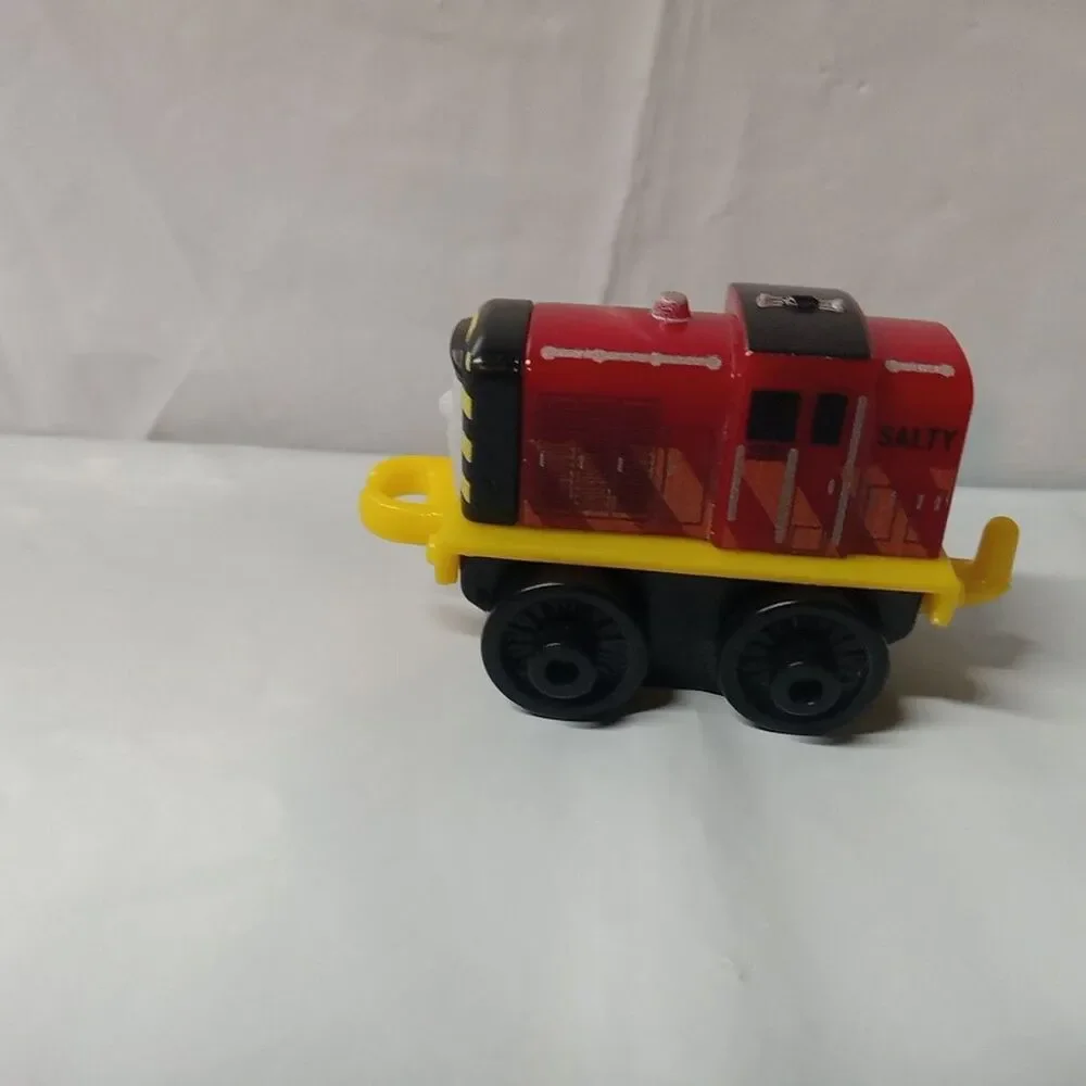 2014 Thomas The Tank Engine And Friends Minis Salty Figure Vehicle Train Red